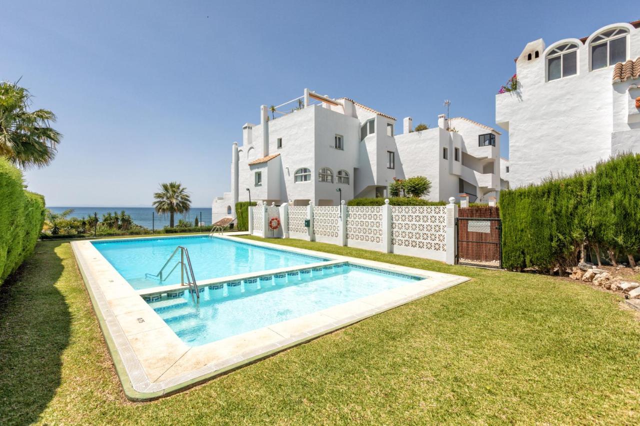 דירות אסטפונה Front Sea View Penthouse מראה חיצוני תמונה