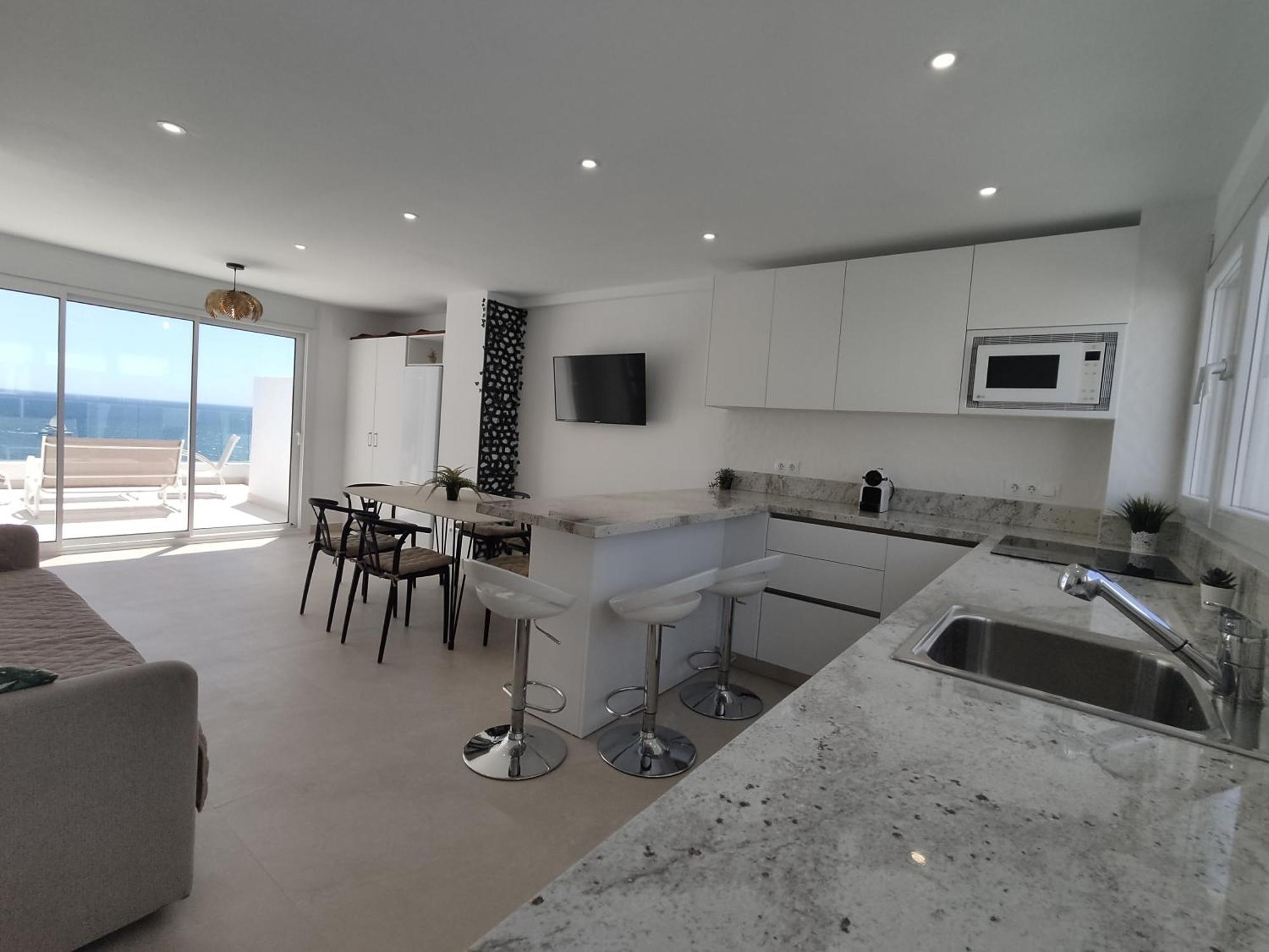 דירות אסטפונה Front Sea View Penthouse מראה חיצוני תמונה